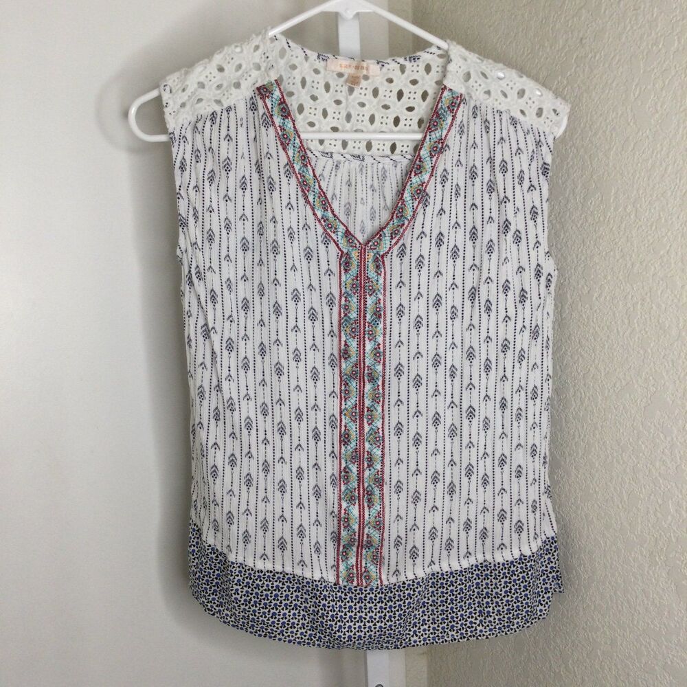 Skies are blue blouse